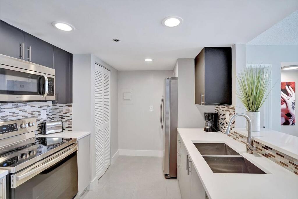 In Love! Skyline Views, Renovated Appartamento Miami
